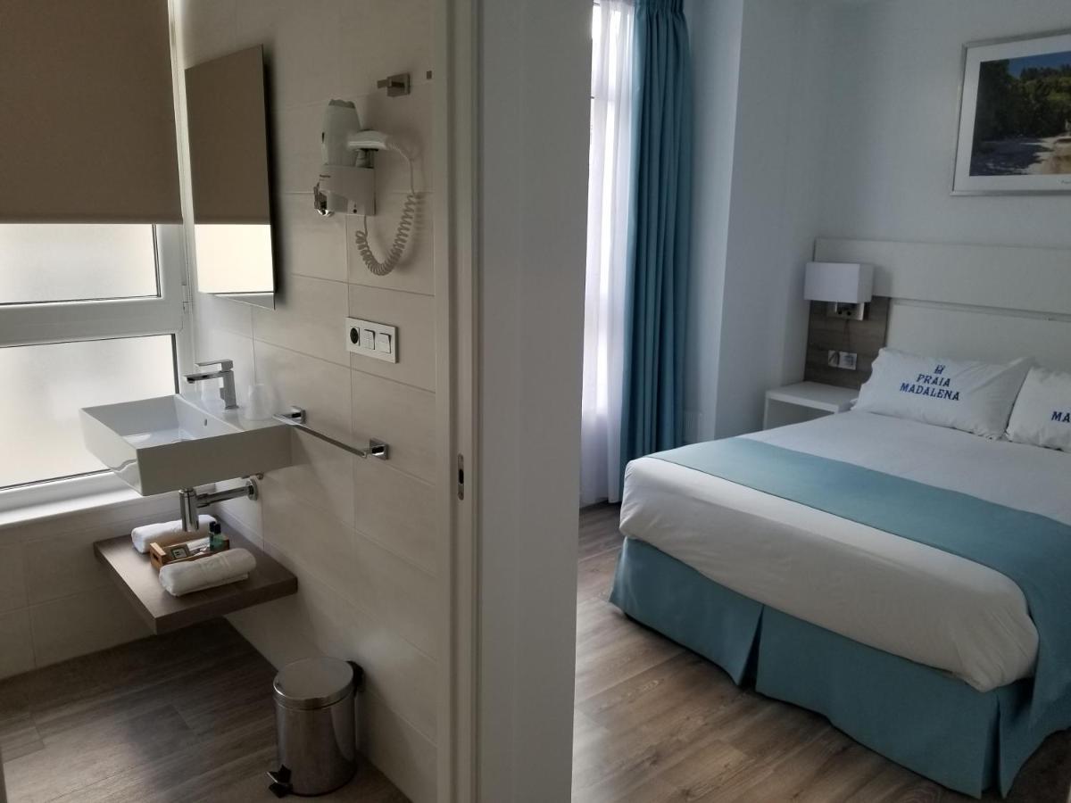 Hostal Praia Madalena Cedeira Rum bild